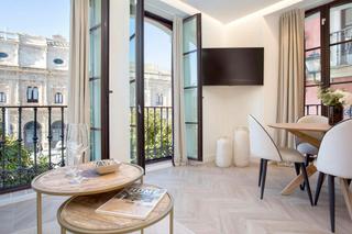 Miete Etagenwohnung  N/a. Calle chicarreros, sevilla