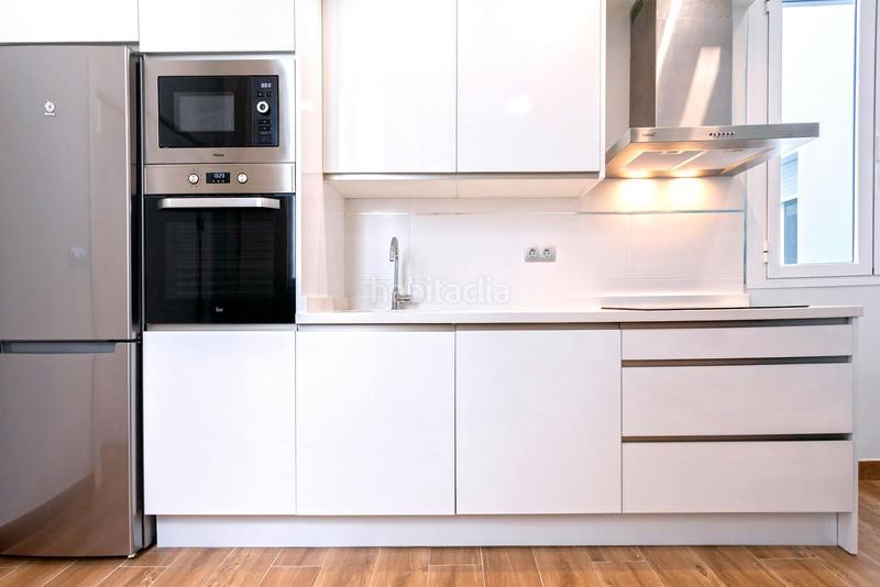 Foto b64c9fdb-dcff-476b-a6f5-82d502a66b36. Rent flat with heating in La Calzada - La Florida Sevilla