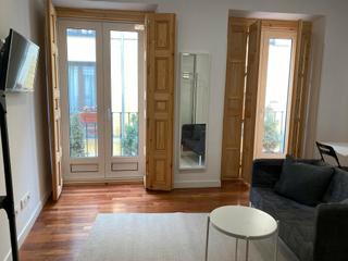 Location Appartement  N/a. Calle de jesús y maría, madrid
