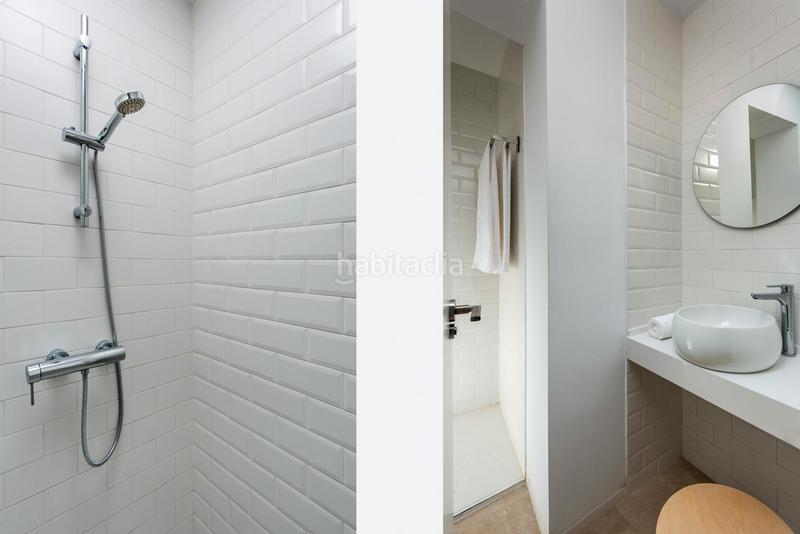 Foto b56fed98-d858-46bc-a95d-9cbfde61340d. Alquiler piso calle santa teresa, en Alfalfa - Santa Cruz Sevilla