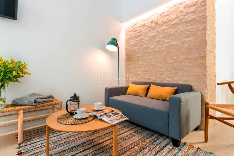 Foto 36f38f3c-01fa-42d7-9132-7181350ee4a3. Rent flat with heating in Alfalfa - Santa Cruz Sevilla