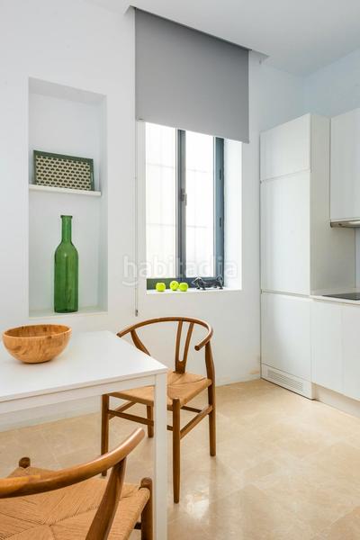 Foto 9c6c6104-5df1-44ce-a589-459351933d39. Rent flat with heating in Alfalfa - Santa Cruz Sevilla