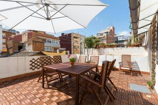 Miete Etagenwohnung  N/a. Carrer de martorell, lhospitalet de llobregat
