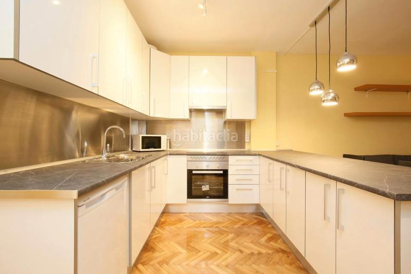 Foto 7b511123-b62f-4c82-acde-619dee79ab6a. Rent flat with heating in Bellas Vistas Madrid
