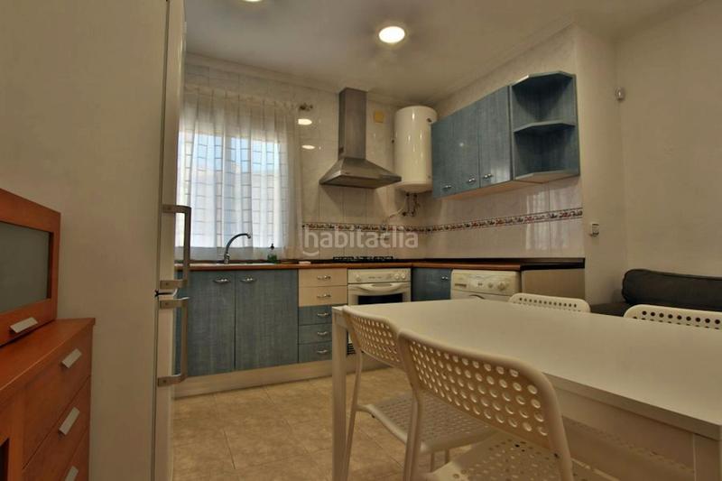 Foto 2a27c719-a7be-4444-8d5e-314bce62e073. Alquiler piso carrer de yecla, en L´Amistat Valencia