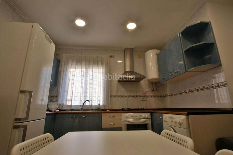 Foto a22a732b-8af9-4475-a8a6-a30f1f6140ce. Rent flat with heating in L´Amistat Valencia
