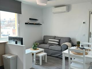 Location Appartement  N/a. Calle de pradales, madrid