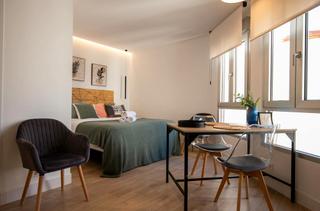 Location Appartement  N/a. Calle de leganitos, madrid