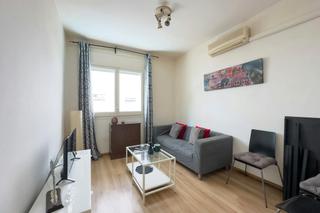 Alquiler Piso  N/a. Carrer de carbonell, barcelona