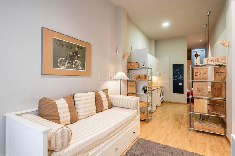 Foto a7482a6d-4f4f-4293-bf36-4e6fb5f264ae. Rent flat in Valdeacederas Madrid