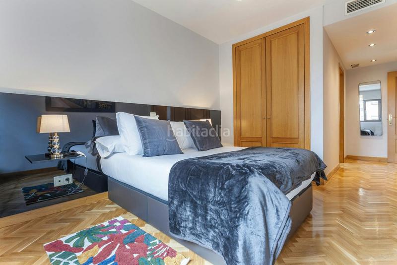 Foto 2396128f-b24e-4bce-bf0e-cb296994d5c8. Alquiler piso calle de mozart, en Casa de Campo Madrid