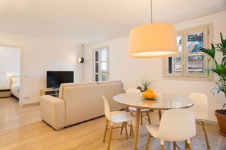 Rent Flat  N/a. Carrer del bisbe, barcelona