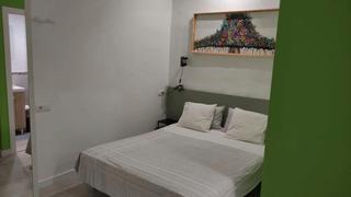 Alquiler Piso  N/a. Carrer den mònec, barcelona