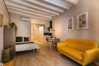 Rent Flat  N/a. Carrer de freixures, barcelona