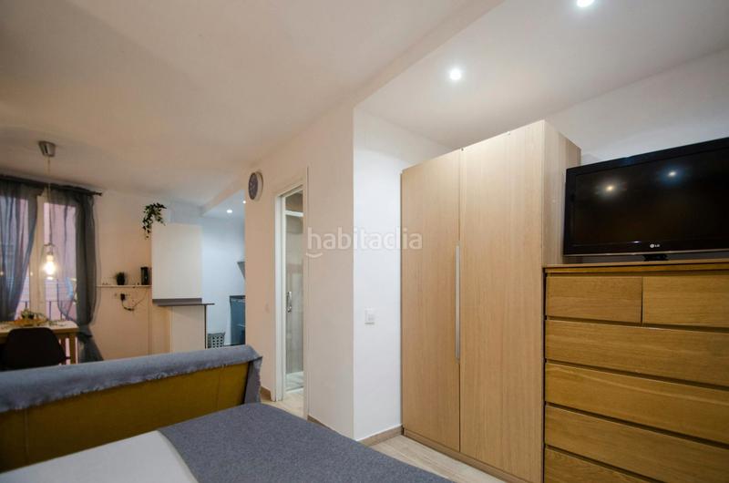 Foto e4740f80-2c1a-4808-adc2-4c0339320229. Alquiler piso carrer den giralt el pellisser, en St. Pere - Sta. Caterina - El Born Barcelona