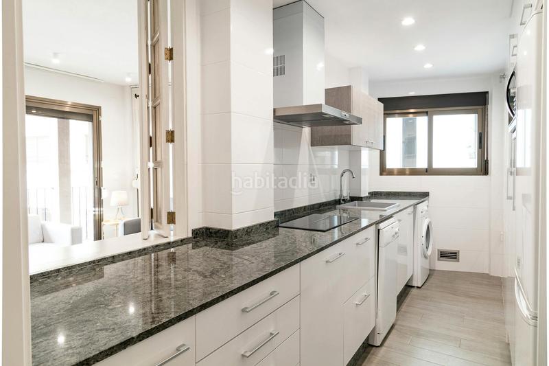 Foto b40d87ae-e488-4a2e-86fb-8a1d3d4d8b2b. Rent flat with heating in La Xerea Valencia