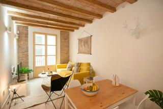 Miete Etagenwohnung  N/a. Carrer de les carretes, barcelona