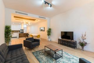 Miete Etagenwohnung  N/a. Carrer la rambla, barcelona