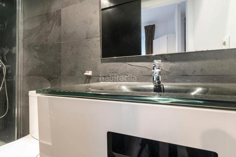 Foto f8dcf4ff-cb08-4812-91b1-1e5660896132. Alquiler piso calle de los jardines, en Sol Madrid