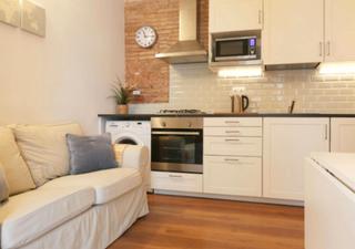 Location Appartement  N/a. Carrer de grau i torras, barcelona