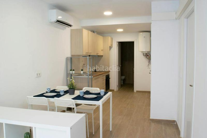 Foto b341229b-33de-4d60-a46c-36f2d36a0e89. Alquiler piso carrer del moianès, en Hostafrancs Barcelona
