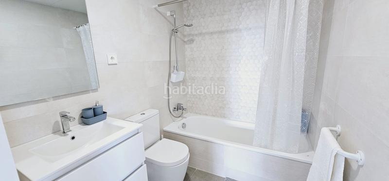 Foto 17ba8a66-e97f-4889-9c14-b7699d03acfd. Location appartement avec chauffage dans Port Badalona
