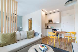 Location Appartement  N/a. Calle de potosí, madrid