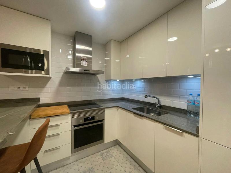 Foto 21c56c4f-b6f1-4d93-86d4-f6bc43243c02. Miete etagenwohnung mit heizung in Vila de Gràcia Barcelona