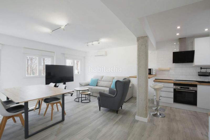 Foto accefa26-caa7-4214-a521-fb22ae5f9127. Alquiler piso calle del amor hermoso, en Almendrales Madrid