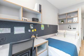 Location Appartement  N/a. Calle camilo josé cela, sevilla