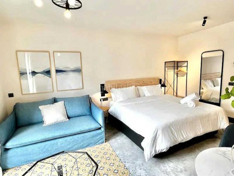 Foto 232036fd-75a4-48ef-892a-58a040a1e0e4. Rent flat with heating in Almendrales Madrid