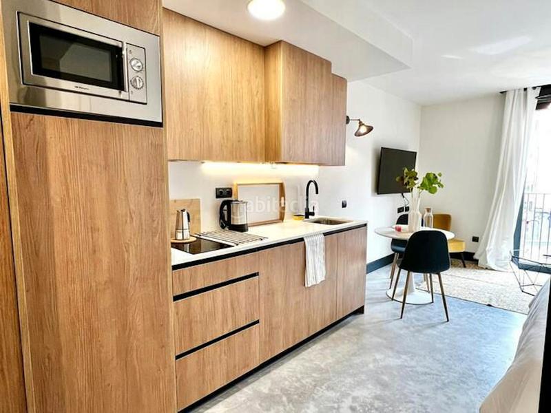 Foto 975ffdf3-79fe-4933-ba43-6547ed3c7183. Rent flat with heating in Almendrales Madrid