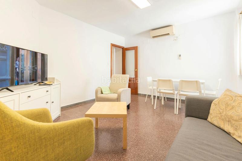 Foto b95ca665-62b0-49ba-aa73-b5ba5a7a42c9. Alquiler piso calle teodosio, en San Lorenzo Sevilla