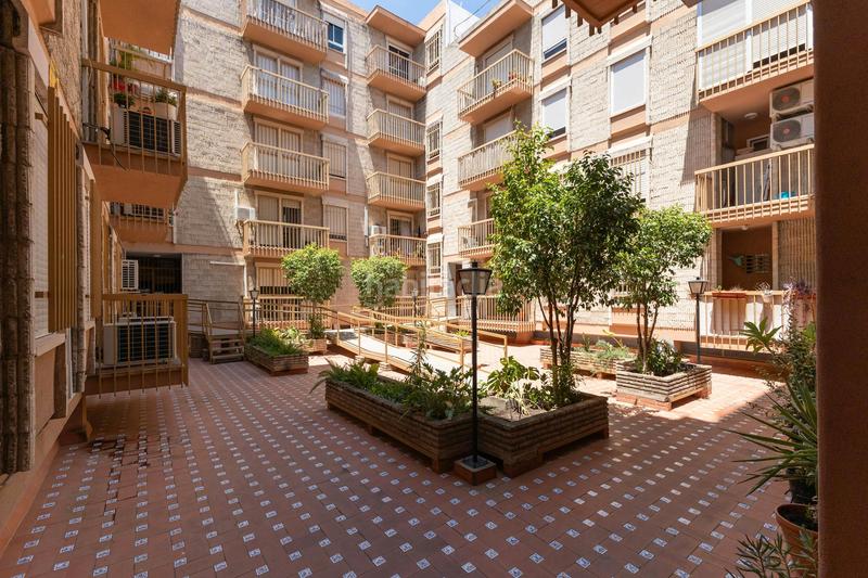 Foto 0cd950aa-0d17-40c3-8243-d734bac08274. Rent flat with heating in San Lorenzo Sevilla