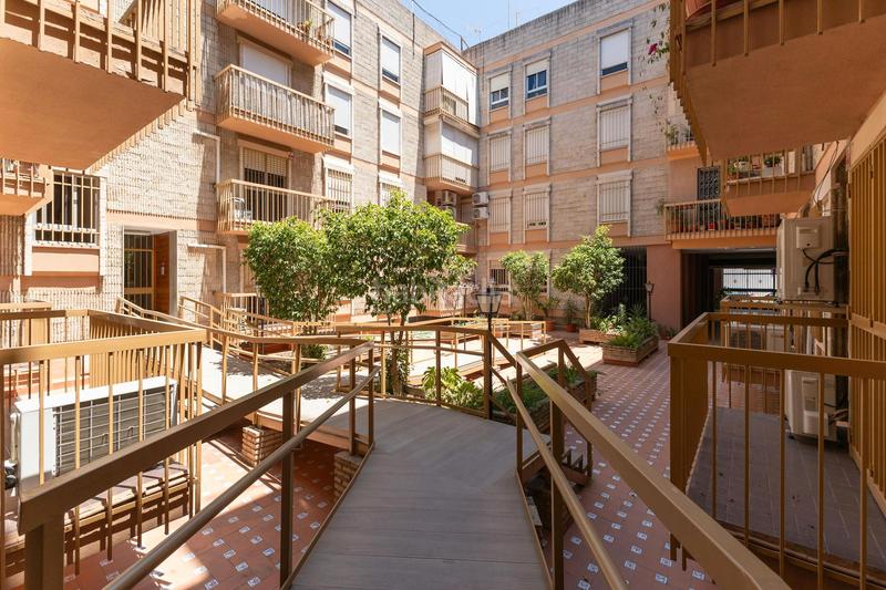 Foto 796ea56f-7d88-4505-bb5f-944a7b1907fb. Rent flat with heating in San Lorenzo Sevilla