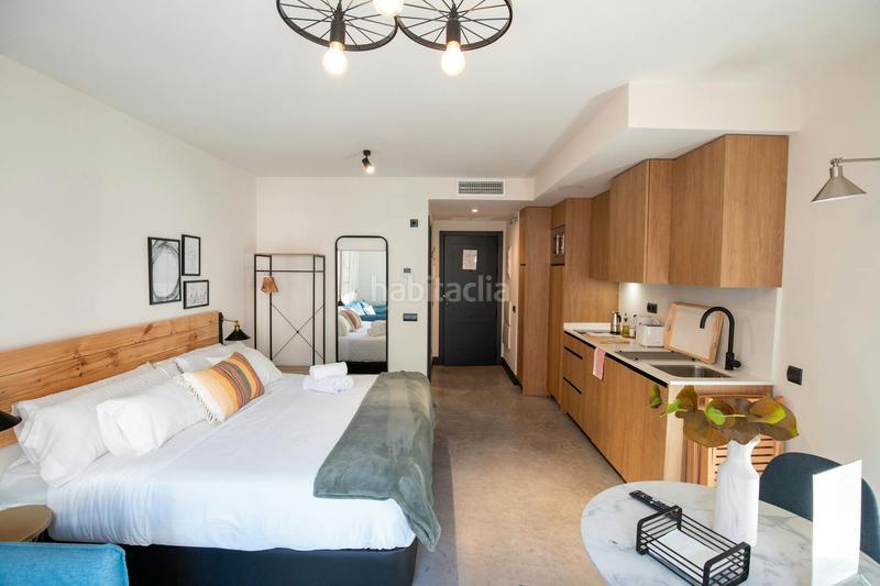 Foto e47d5353-7c7c-43aa-8d48-04336a0449a0. Rent flat with heating in Almendrales Madrid