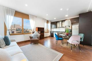 Location Appartement  N/a. Carrer daragó, barcelona