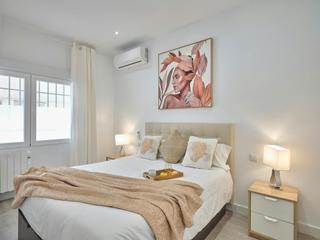 Miete Etagenwohnung  N/a. Calle de canillas, madrid