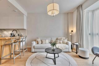 Miete Etagenwohnung  N/a. Calle de galileo, madrid