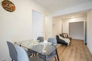 Location Appartement  N/a. Plaza de mondariz, madrid