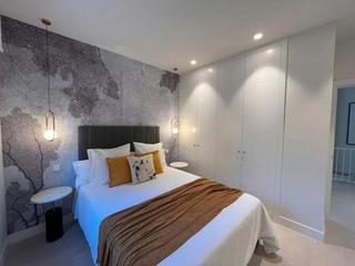 Miete Etagenwohnung  N/a. Calle del pinar del rey, madrid