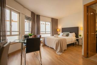 Location Appartement  N/a. Calle de leganitos, madrid