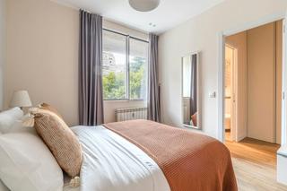 Rent Flat  N/a. Calle de potosí, madrid