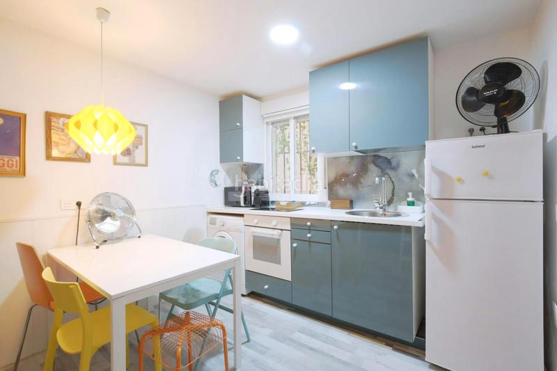 Foto b758ca04-8277-4437-85e4-698f68c4de20. Alquiler piso calle del salitre, en Embajadores-Lavapiés Madrid