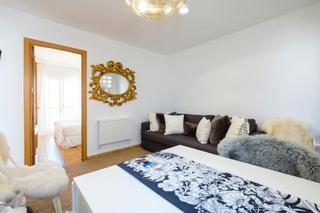 Rent Flat  N/a. Calle olivo, madrid