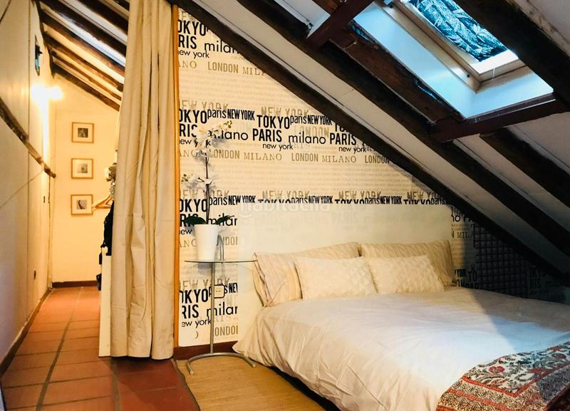 Foto 3ff9aded-87a3-48c0-a634-9aae44cea74d. Lloguer pis amb calefacció a Universidad-Malasaña Madrid