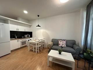 Miete Etagenwohnung  N/a. Calle de cebreros, madrid