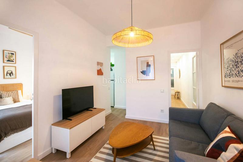 Foto 56eaa69c-656b-48c6-8383-bd0422935f92. Rent flat with heating in Vila de Gràcia Barcelona
