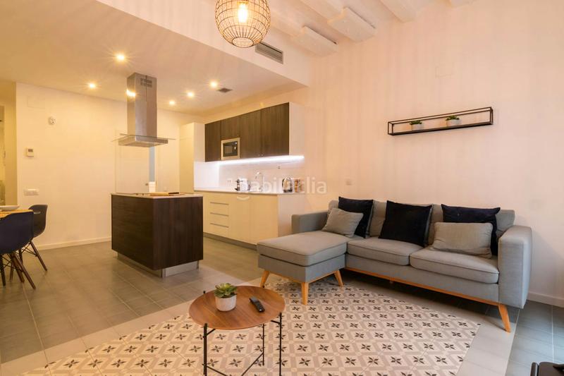 Foto c13ff403-5884-442c-9636-219978dbc965. Affitto appartamento con riscaldamento in Raval Barcelona