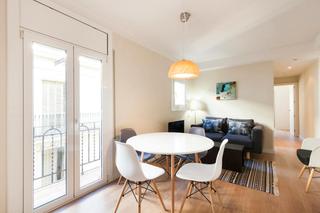 Miete Etagenwohnung  N/a. Travessia de sant antoni, barcelona